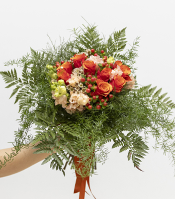 Bouquet nascita sulle tonalità del rosso/arancione e rosa